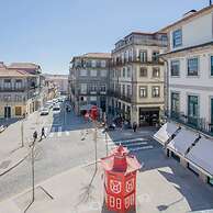 Liiiving in Porto Cozy Chic Downtown
