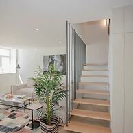 Liiiving in Porto Luxury Beachfront Apartment V