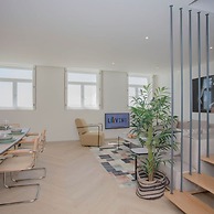 Liiiving in Porto Luxury Beachfront Apartment V