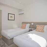 Liiiving in Porto Luxury Beachfront Apartment V