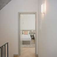 Liiiving in Porto Luxury Beachfront Apartment V