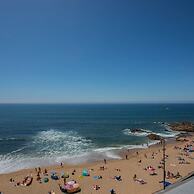 Liiiving in Porto Luxury Beachfront Apartment V