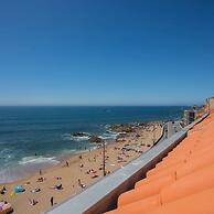 Liiiving in Porto Luxury Beachfront Apartment V