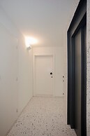 Liiiving in Porto Luxury Beachfront Apartment V