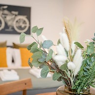 NAX Apartment C by Liiiving