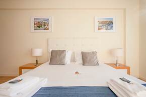 Liiiving in Porto Downtown View Apartment