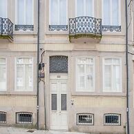 Liiiving in Porto - Downtown Balcony Studio