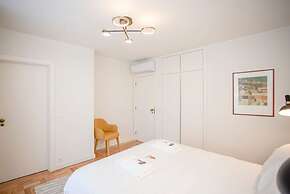 Liiiving in Porto - Design Bright House