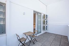 Liiiving in Porto - Design Bright House