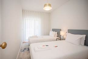 Liiiving in Porto - Design Bright House