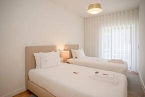 Liiiving in Porto - Design Bright House