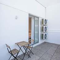 Liiiving in Porto - Design Bright House
