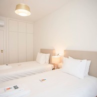 Liiiving in Porto - Design Bright House