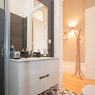 Liiiving in Porto - Balcony Design Apartment