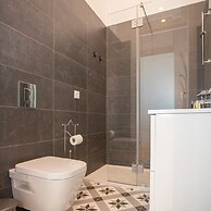 Liiiving in Porto - Balcony Design Apartment