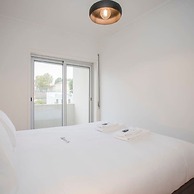 Liiiving in Porto - Modern Design Home