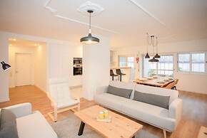 Liiiving in Porto - Modern Design Home