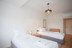 Liiiving in Porto - Modern Design Home