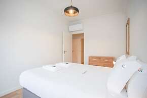 Liiiving in Porto - Modern Design Home