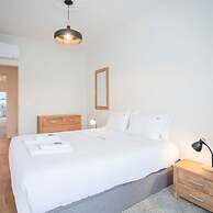 Liiiving in Porto - Modern Design Home