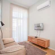 Liiiving in Porto - Sweet Sunlight Apartment