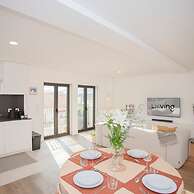 Liiiving in Gaia - Cooper Residence Apartment