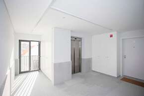 Liiiving in Gaia - Cooper Residence Apartment