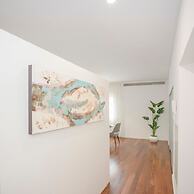 Liiiving in Porto - Light Terrace Apartment