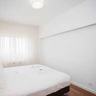 Liiiving in Porto - Light Terrace Apartment