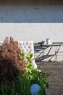 Liiiving in Porto - Light Terrace Apartment