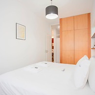 Liiiving in Porto - Light Terrace Apartment