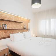 Liiiving in Porto - Light Terrace Apartment