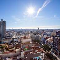 Liiiving in Porto - Light Terrace Apartment