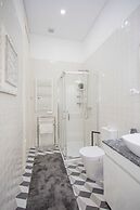Liiiving in Porto - Chic Sweet Home