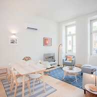 Liiiving in Porto - Haven Pool Apartment