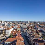Liiiving in Porto - Haven Pool Apartment