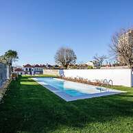 Liiiving in Porto - Haven Pool Apartment