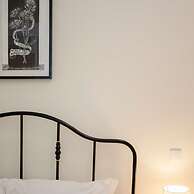 Liiiving in Porto - Haven Pool Apartment