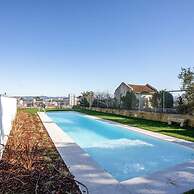 Liiiving in Porto - Haven Pool Apartment