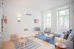 Liiiving in Porto - Haven Pool Apartment