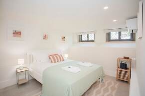 Liiiving in Porto - Haven Pool Apartment