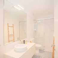 Liiiving in Porto - Boho Blue Home