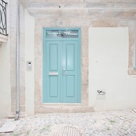 Liiiving in Porto - Boho Blue Home