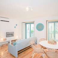 Liiiving in Porto - Boho Blue Home