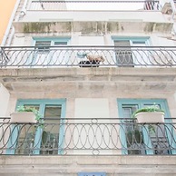 Liiiving in Porto - Boho Blue Home