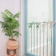 Liiiving in Porto - Boho Blue Home