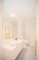 Liiiving in Porto - Boho Blue Home