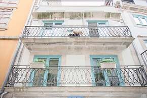 Liiiving in Porto - Boho Blue Home