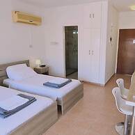 49 AN- Nissi Heaven Studio