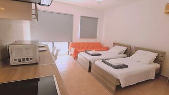 49 AN- Nissi Heaven Studio